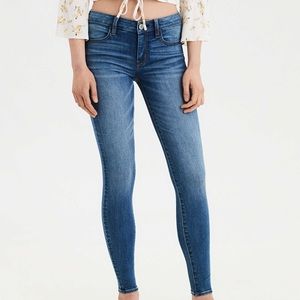 Women’s American Eagle jeggings